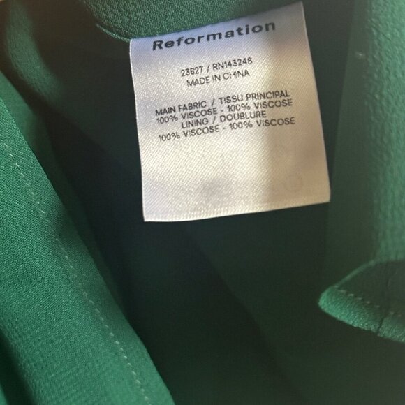 NEW Reformation Juliette Dress in Emerald Dark Green Side Slit | size 4 - Picture 7 of 9